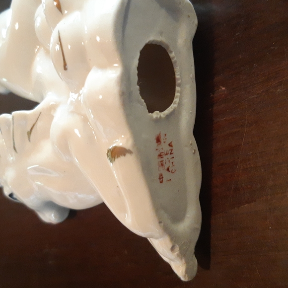 Unicorn Figurine - Picture 4 of 9